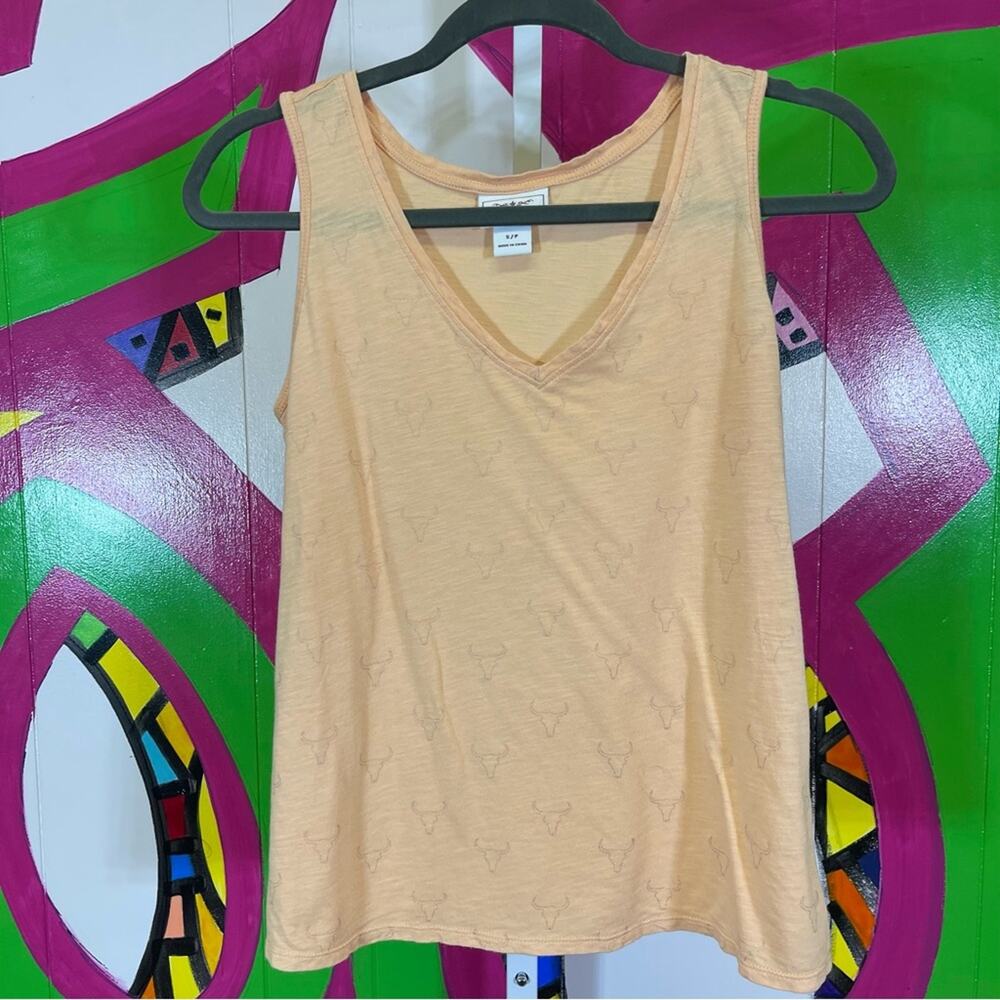 Ariat, Tank Top with Glitter Steer Print. Size Small. In excellent condition!